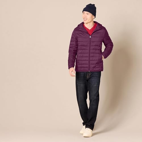 Image of Amazon Essentials Men's Lightweight Water-Resistant Packable Hooded Puffer Jacket