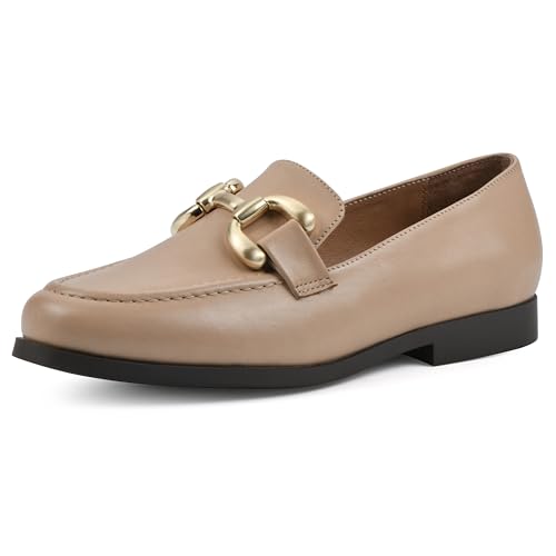 Image of WHITE MOUNTAIN Women's Cassino Moc Toe Loafer