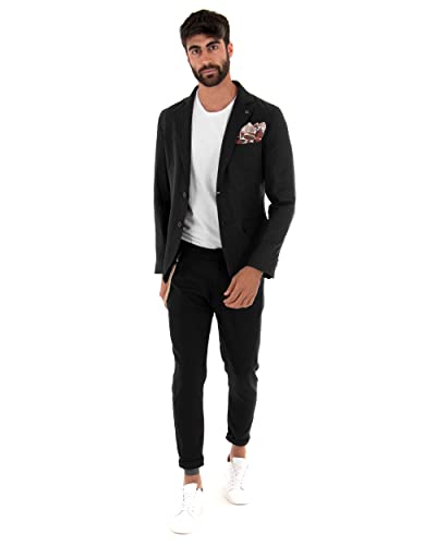 Outfit completo di giacca e pantalone