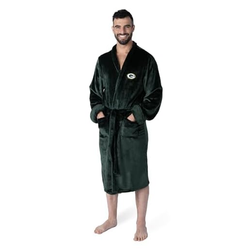 Green Bay Packers Silk Touch Bathrobe