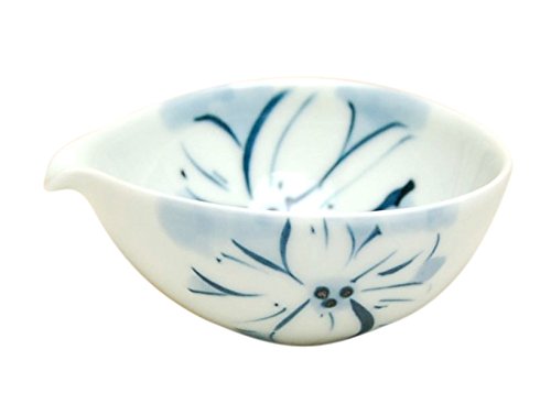小鉢 ボウル 小付 有田焼 日本製 おしゃれ 径10cm×8cm×高さ4cm レンジ対応 白 青 花 花紋帯 片口小付