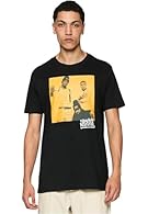 Casual T-shirt from Mister Tee with stylish print Good workmanship and comfortable material ensure excellent wearing comfort The classic cut ensures a casual fit and rounds off the look