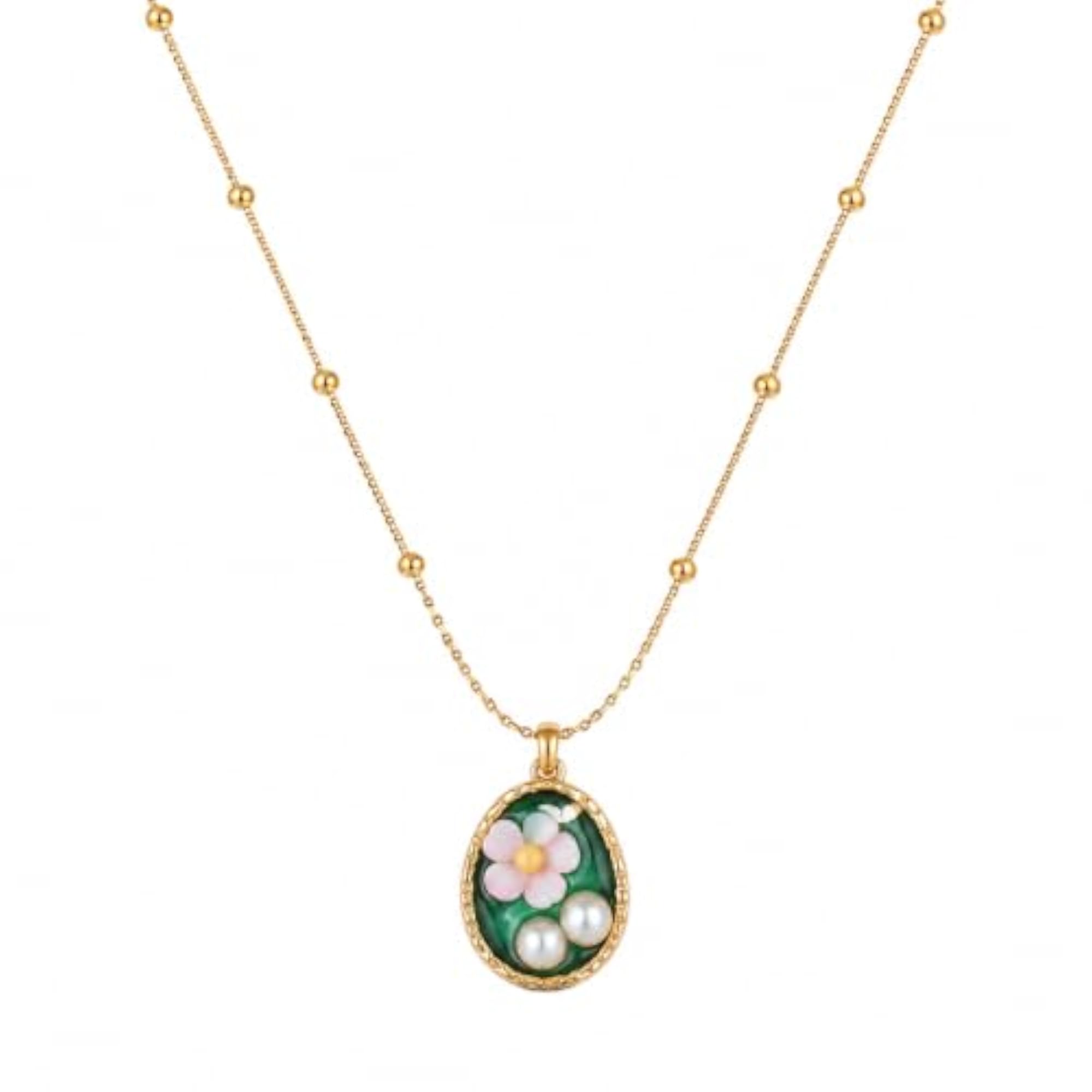 Women's Green Raisin Oval Pendant Necklace with Pearl & Flower