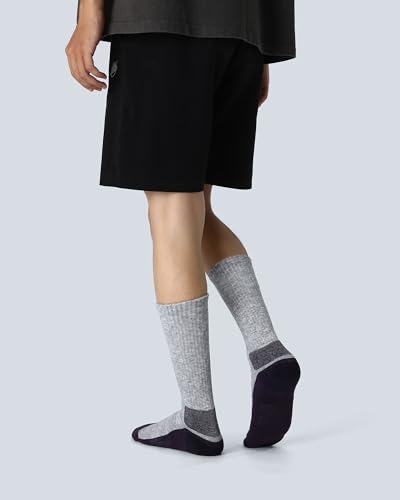 Image of WANDER Merino Wool Crew Socks 3 Pairs Lightweight Cushion Boot Sock
