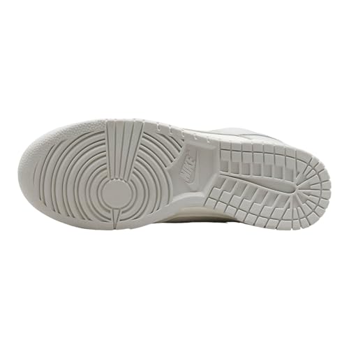 Image of Nike Women's Dunk Low Sneaker