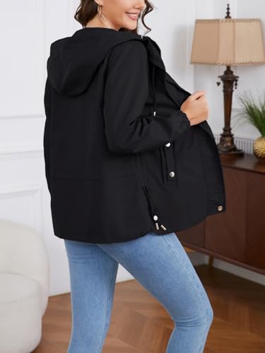 MODFUL Damen Leichte Windjacke mit Kapuze, Packbare Jacke mit Taschen für Frühling, Sommer und Herbst (Schwarz, M)