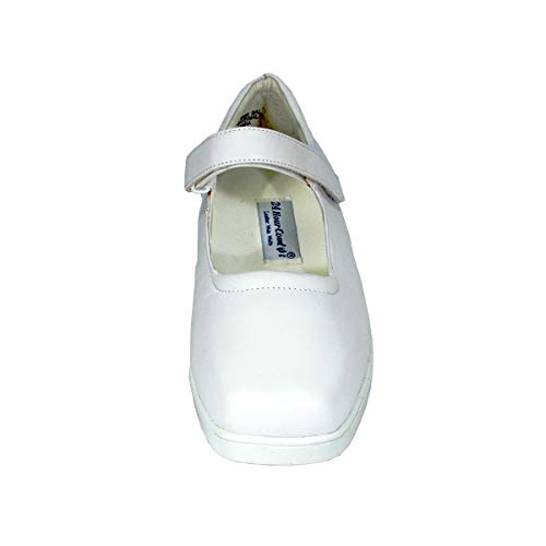 24 Hour Comfort Uma Women's Wide Width Leather Mary Jane Shoes2