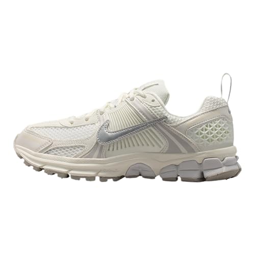 Nike Vomero 5 - �j���p���w�Z(��/�L��ȃO���[/���^���b�N�V���o�[), Sail/Vast Grey/Metallic Silver, 4.5 Big Kid