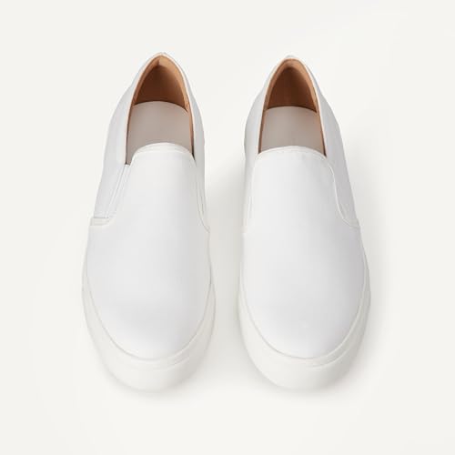 Image of Amazon Essentials Men's Slip-on Sneakers
