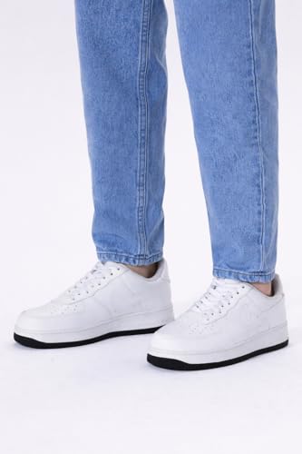 Image of Men's Slim Relaxed Fit Mid Rise Tapered Fit Non-Stretch Denim Jeans | Cotton Blend Casual 5 Pocket Denim Jeans for Men