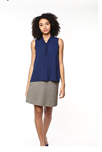 Image of Harpa V-Neck Solid Tops