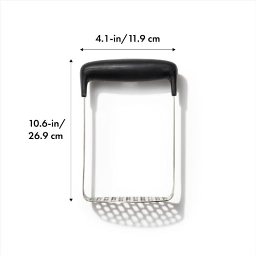 OXO Good Grips – Espremedor de batata liso de aço inoxidável, preto/prata