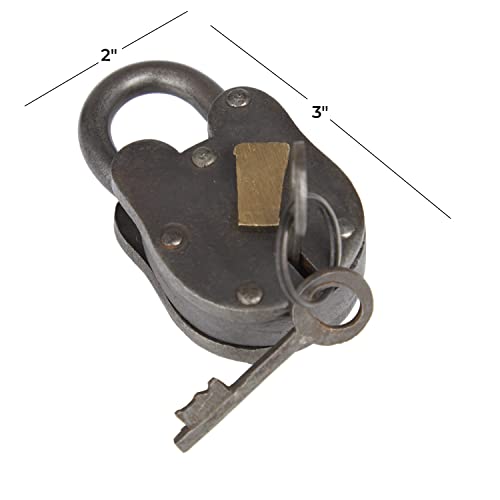 Deco 79 Vintage Dark Gray Lock And Key