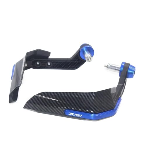 Protection levier X-ADV 750 pour affronter la pluie et le vent en ville