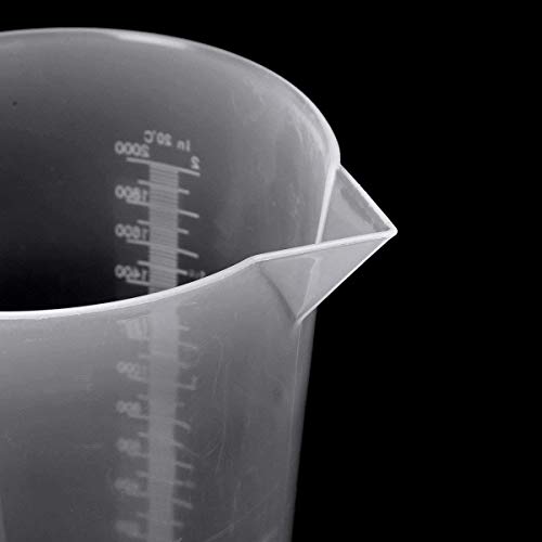 2L Measuring Jug Large Plastic Measuring Cup 2L Graduated Jug with Lid for Cooking, Cold Water, Ice Tea, Juice, Beer, Milk