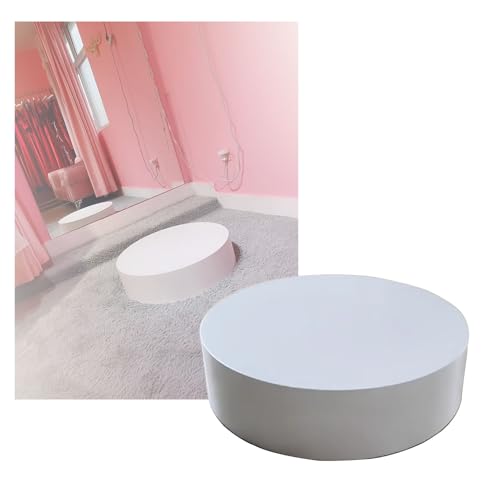 Pedestal de madera blanco para bodas y decoración elegante en escaparates