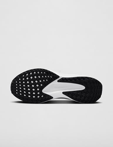 Image of Nike Mens Quest 6 Running Shoes