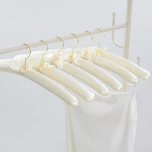 Perchas Madera Blanca y Dorada Marca Cocomaya