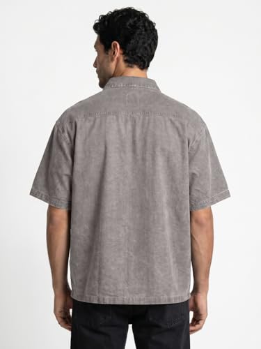 Image of Urbano Fashion Men's Oversized Fit Half Sleeve Washed Casual Denim Shirt
