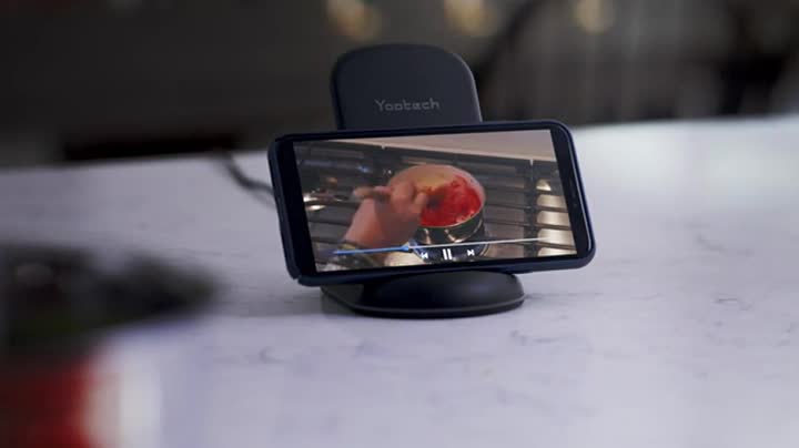 Yootech F500 USB Type C Pd Qi-Certified 10W Max Fast Wireless Charger Pad,Compatible with Cellular Phones(iPhone 12/Pro/Mini,Se2,11/Pro.Xr,Xs,X,8,Samsung Galaxy Series,Airpods Pro)(No Adapter)(Black)