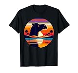 zara camel jumper Kanalisieren Sie Ihr Geistertier mit unserem Kamel-Design, mit einem einzigartigen Sonnenuntergang-Retro-Vintage-Stil. Perfekt für Outdoor-Liebhaber, es ist ein ideales Geschenk für Safari-Abenteurer und Zookeeper. Bestaunen Sie mit seinem nostalgischen, auffälligen Charme.