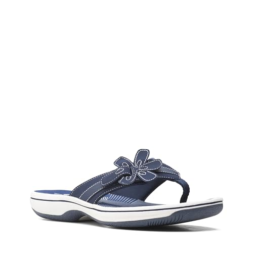 Image of Clarks Women's Brinkley Flora Cloudsteppers Flip-Flops