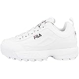 Embroidered FILA logo’s and an open FILA flag