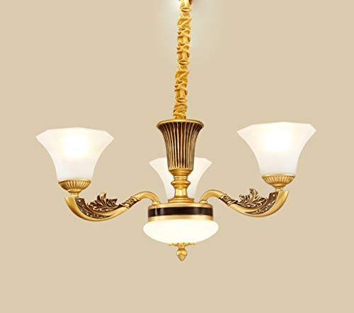 Lampe murale en fer forgé pour sublimer un plafond de salon vide