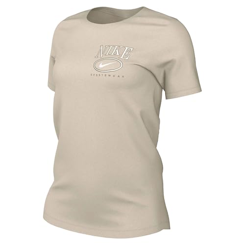 T-Shirt Nike Sportswear Club pour un style décontracté quotidien