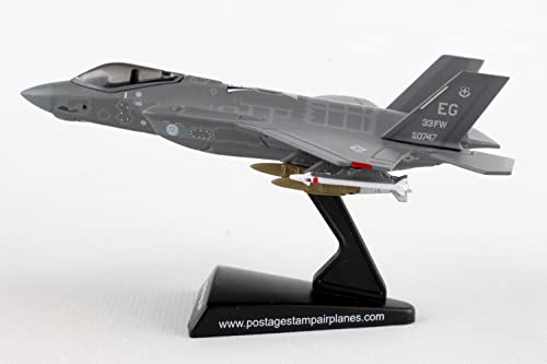 Daron Postage Stamp Ps5602 Usaf F-35 Version A , Lightning Ii , 1/144 Scale Diecast Model With Stand #TOP5