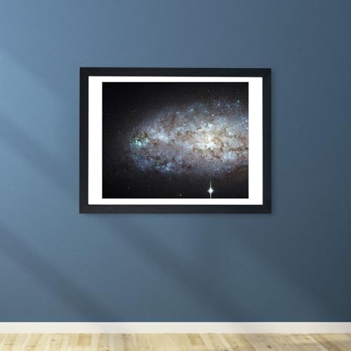 Affiche encadrée Hubble Télescope NGC 2976 Spiffing Prints Medium - 5