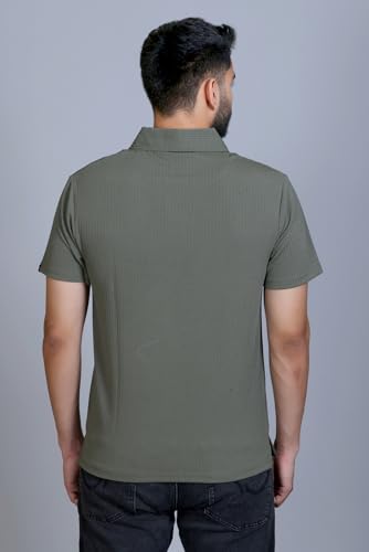 Image of AMOLDO Men's Textured Solid Polo T-Shirt with Zipper
