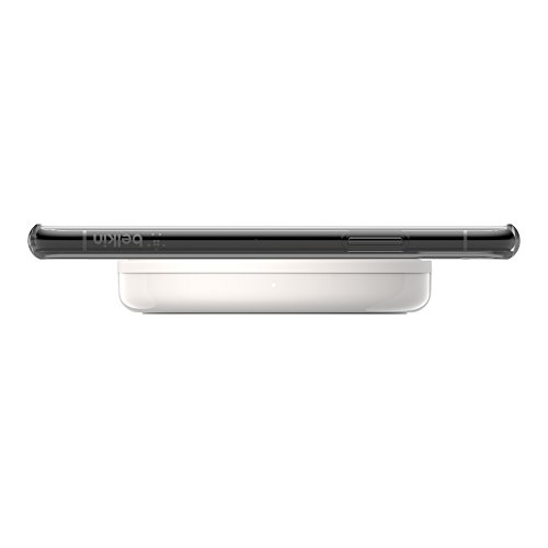 Belkin Chargeur à induction BOOST UP (10 W) – Chargeur sans fil pour iPhone XS, XS Max, XR, X, iPhone 8/8+, Samsung S10, S10+, S10e, Google Pixel 3 et autres (adaptateur secteur CA inclus), Blanc