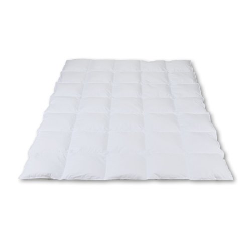 Couette d'été en pur duvet d'oie blanc allemand d'exception