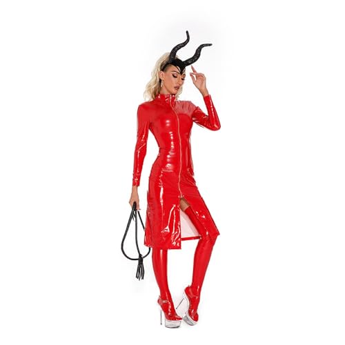 Robe de performance en cuir brillant pour sublimer la silhouette en soirée