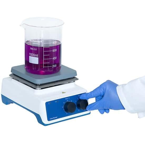 Cole-Parmer SHP-200-S-120 Stuart Undergrad Analog Stirring Hot Plate, 6" x 6", Aluminum; 120 VAC