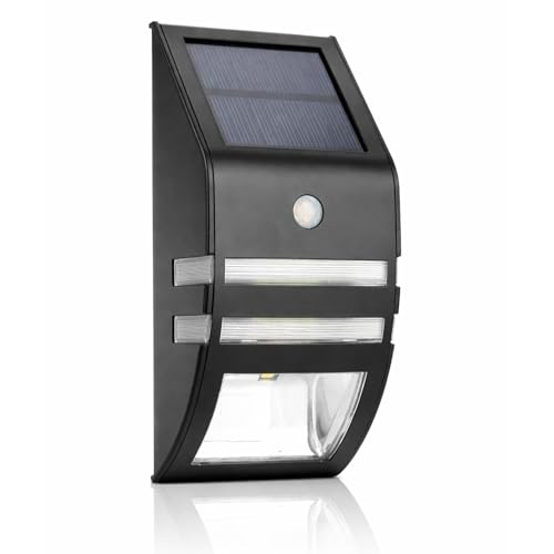 Mouvement solaire allume extérieur pour sécuriser les étapes de plate-forme sombres
