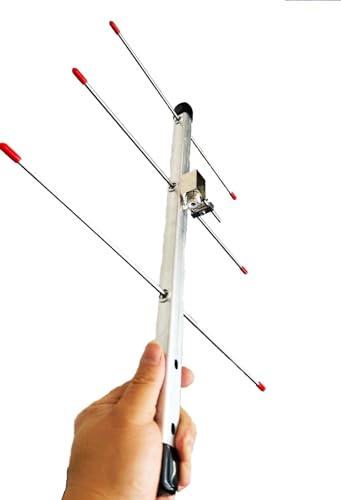Alto guadagno e frequenza regolabile: questa antenna UHF Yagi offre prestazioni ad alto guadagno con una gamma di frequenza di 430-440 MHz, regolabile a 420-450 MHz utilizzando un analizzatore di antenna, garantendo una ricezione ottimale del segnale per gli appassionati di radio.