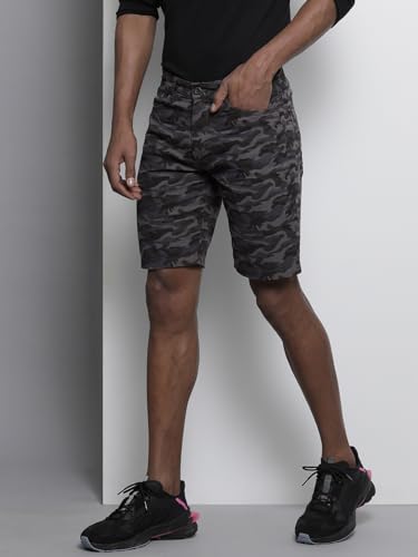 Image of The Indian Garage Co Men Slim Fit Solid Mid-Rise Chino Shorts