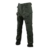 Plusieurs poches utilitaires offrent un espace de rangement sécurisé pour votre téléphone, votre portefeuille et vos objets de randonnée