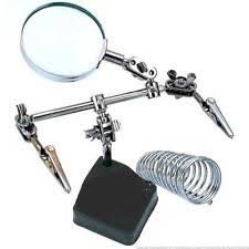 SOPORTE PARA SOLDAR CIRCUITOS CON BRAZOS PINZAS LUPA Y SOPORTE SOLDADOR BASE HIERRO FUNDIDO