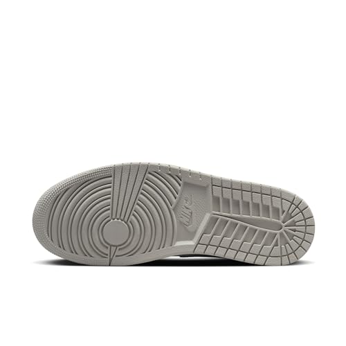 Image of Nike Men's Air Jordan 1 Retro High OG Sneaker