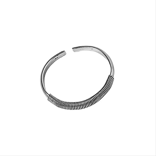 Pulsera de brazalete abierta ideal como regalo de pareja en tendencia