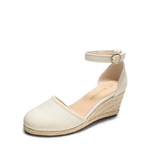 Step Up In Style &ndash; Your New Favorite Wedges