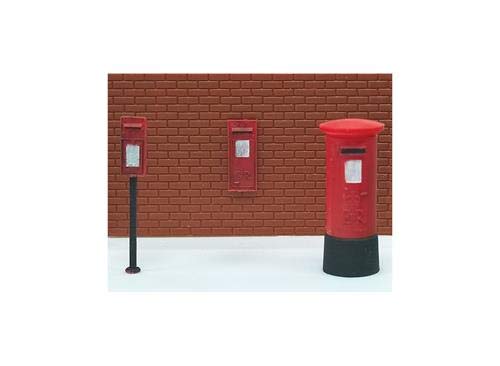 Model Scene5044 Royal Mail Post Boxes (6)