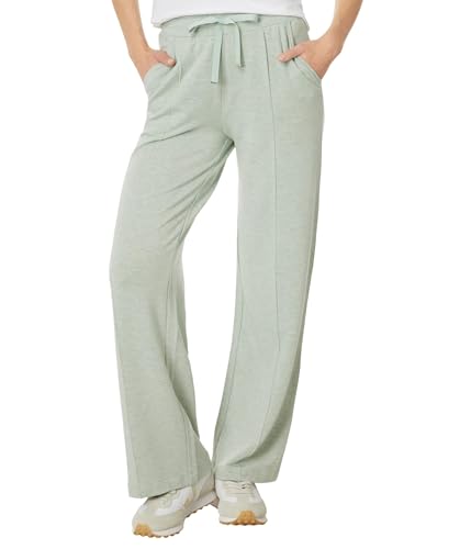 TravisMathew Women's Connecting Flight