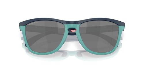 Image of Oakley OO9284A Frogskins Range Low Bridge Fit Round Sunglasses