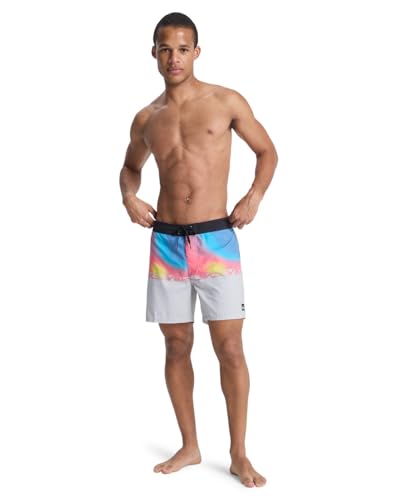 Pantalón corto para hombre Quiksilver ideal para paseos marítimos y tardes de terraza en color gris 6