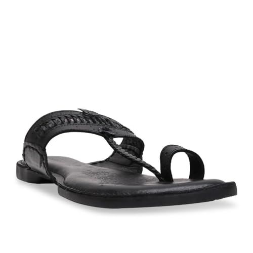 Image of Regal Men Leather Casual Kolhapuris