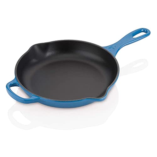 Le-Creuset-9-Signature-Skillet